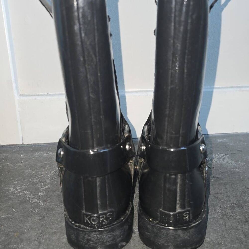 Michael Kors Ridley Rain Boot - Picture 4 of 8